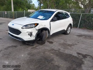 2022 Ford Escape SE with VIN 1FMCU9G65NUC02070, listed as a IAAI auction lot 41936263 with 6,129 mi miles. Bid and sale history available at carsss.com. Image 17.