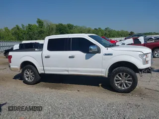 2015 Ford F-150 XLT z VIN 1FTEW1EF9FKD23774, wystawiony jako IAAI lot #42038136 z przebiegiem 207 910 mil mil oraz . Historia ofert i sprzedaży dostępna na DreamBid. Obrazek 13.