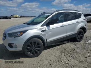 2017 Ford Escape SE with VIN 1FMCU9GD2HUC63427, listed as a Copart auction lot 50571535 with 102,911 mi miles and Salvage Title. Bid and sale history available at carsss.com. Image 1.