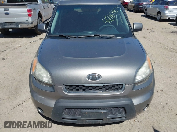 2010 Kia Soul + with VIN KNDJT2A20A7163134, listed as a IAAI auction lot 42164478 with 207,790 mi miles. Bid and sale history available at carsss.com. Image 6.