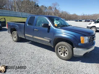 2007 GMC Sierra 1500 SLE1 with VIN 2GTEC19C971711856, listed as a Copart auction lot 49693165 with 329,400 mi miles and Salvage Title. Bid and sale history available at DreamBid. Image 4.