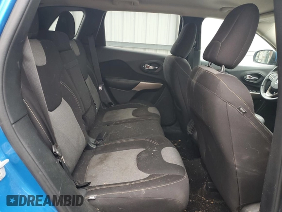 2018 Jeep Cherokee Latitude with VIN 1C4PJLCB0JD576773, listed as a Copart auction lot 51104415 with 136,063 mi miles and Salvage Title. Bid and sale history available at carsss.com. Image 11.
