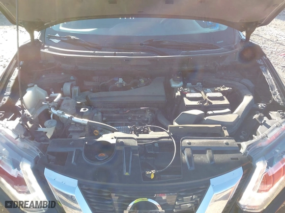 2017 Nissan Rogue SL with VIN 5N1AT2MV5HC769838, listed as a IAAI auction lot 40922008 with 91,906 mi miles. Bid and sale history available at carsss.com. Image 10.
