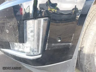 2018 Cadillac Escalade Platinum with VIN 1GYS4DKJ3JR200016, listed as a IAAI auction lot 41367220 with 105,043 mi miles. Bid and sale history available at carsss.com. Image 6.