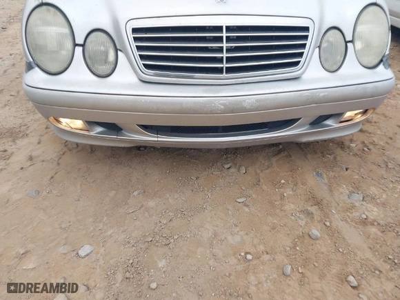 2003 Mercedes-Benz CLK-Class 3.2L with VIN WDBLK65G23T143954, listed as a IAAI auction lot 40803425 with 174,234 mi miles. Bid and sale history available at carsss.com. Image 11.