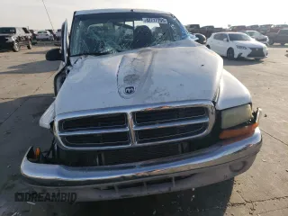 2001 Dodge Dakota z VIN 1B7FL26X31S152202, wystawiony jako Copart lot #42717795 z przebiegiem Nie podano mil oraz Szkoda całkowita • Salvage title. Historia ofert i sprzedaży dostępna na DreamBid. Obrazek 5.