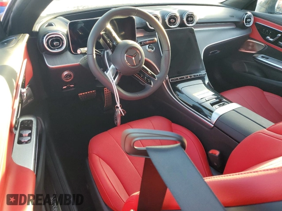 2024 Mercedes-Benz CLE 300 z VIN W1KMK4HBXRF025030, wystawiony jako Copart lot #73923934 z przebiegiem Nie podano mil oraz Nie do naprawy • Non repairable. Historia ofert i sprzedaży dostępna na DreamBid. Obrazek 8.