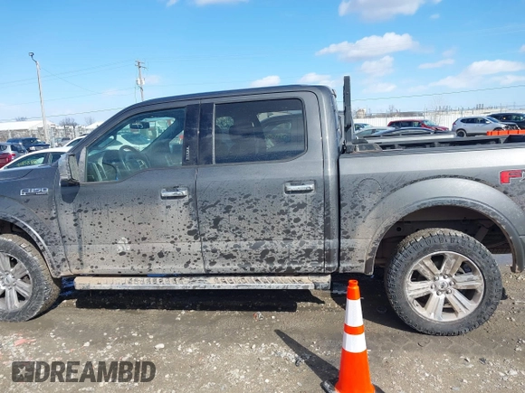 2018 Ford F-150 XL z VIN 1FTEW1E53JKE66560, wystawiony jako IAAI lot #41837583 z przebiegiem 131 060 mil mil oraz . Historia ofert i sprzedaży dostępna na DreamBid. Obrazek 14.