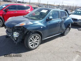 2011 Nissan Juke SL with VIN JN8AF5MV4BT015676, listed as a IAAI auction lot 41716405 with 77,394 mi miles. Bid and sale history available at carsss.com. Image 2.