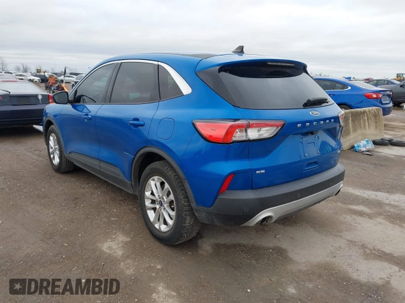2020 Ford Escape SE with VIN 1FMCU9G62LUB18933, listed as a IAAI auction lot 41564797 with 68,187 mi miles. Bid and sale history available at carsss.com. Image 3.