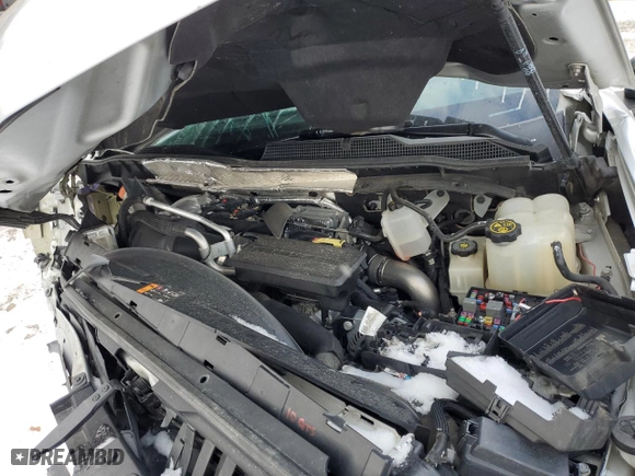 2020 Chevrolet Silverado 3500HD High Country with VIN 1GC4YVEY4LF341280, listed as a Copart auction lot 41398705 with 0 mi miles and Non Repairable. Bid and sale history available at carsss.com. Image 11.