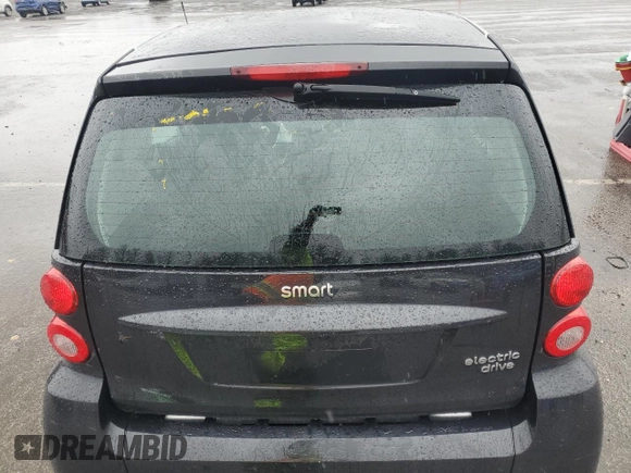 2013 Smart fortwo Passion with VIN WMEEJ9AA8DK721418, listed as a Copart auction lot 50788885 with 44,964 mi miles and Non repairable. Bid and sale history available at DreamBid. Image 10.