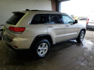 2014 Jeep Grand Cherokee Laredo with VIN 1C4RJFAG5EC158892, listed as a Copart auction lot 48391545 with 183,500 mi miles and Clean Title. Bid and sale history available at carsss.com. Image 3.