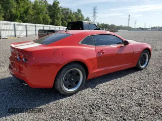 2013 Chevrolet Camaro LS z VIN 2G1FA1E36D9235765, wystawiony jako Copart lot #58519535 z przebiegiem 49 180 mil mil oraz Czysty tytuł • Clean title. Historia ofert i sprzedaży dostępna na DreamBid. Obrazek 3.