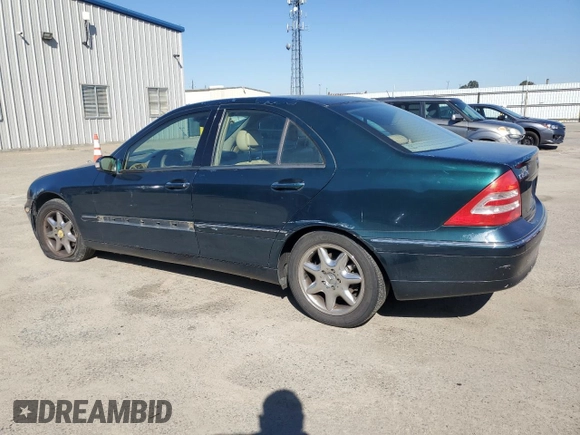 2004 Mercedes-Benz C 240 с VIN WDBRF61J94F448609, выставлен на аукционе Copart как лот 50394625 с пробегом 296 213 миль миль и Списание • Salvage title. История ставок и продаж доступна на DreamBid. Изображение 2.
