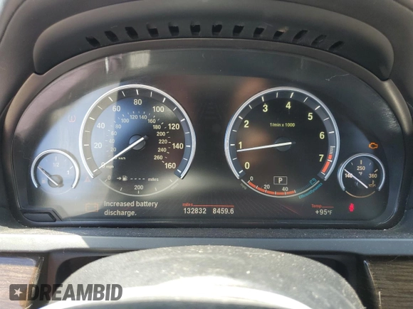 2011 BMW 7 Series 750Li with VIN WBAKB8C5XBCY66022, listed as a Copart auction lot 65729345 with 132,832 mi miles and Clean title. Bid and sale history available at DreamBid. Image 9.