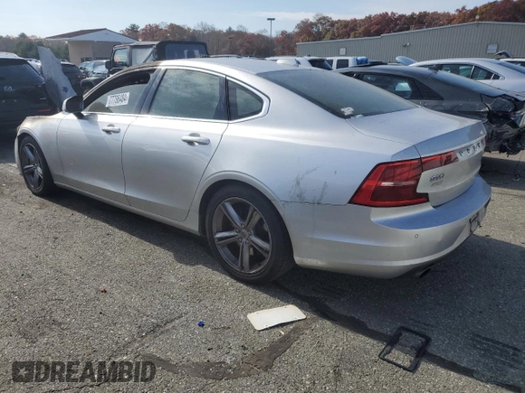 2017 Volvo S90 Momentum с VIN YV1102AK6H1013349, выставлен на аукционе Copart как лот 77786484 с пробегом Не указан миль и Списание • Salvage title. История ставок и продаж доступна на DreamBid. Изображение 2.