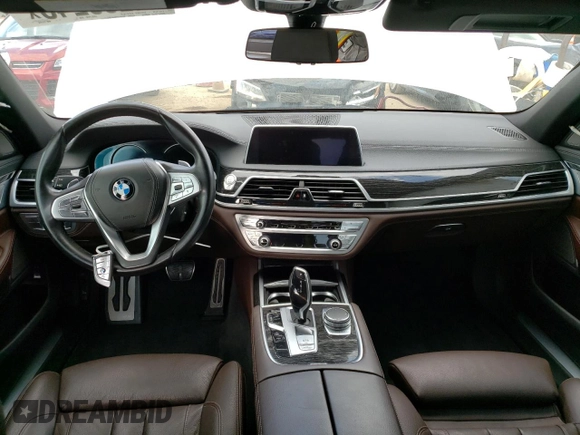 2019 BMW 7 Series 740i with VIN WBA7E2C57KB217178, listed as a Copart auction lot 44289243 with 0 mi miles. Bid and sale history available at carsss.com. Image 8.