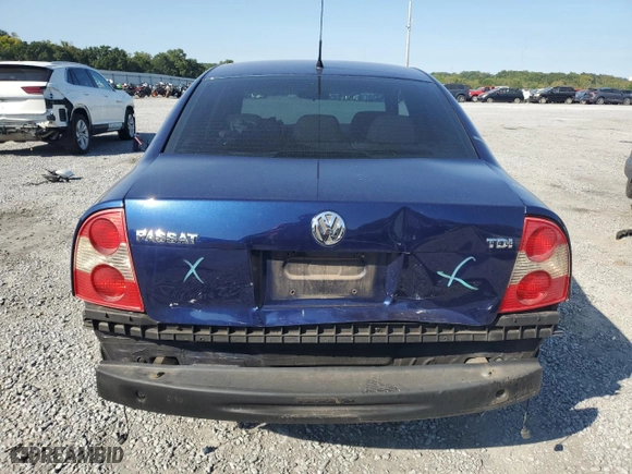 2004 Volkswagen Passat Sedan GLS with VIN WVWPE63B44E316087, listed as a Copart auction lot 70196524 with 220,654 mi miles and Salvage Title. Bid and sale history available at carsss.com. Image 6.
