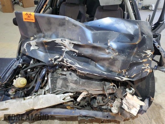 2000 Mazda Protege ES with VIN JM1BJ221XY0211385, listed as a Copart auction lot 48225605 with Not Provided miles and Non Repairable. Bid and sale history available at DreamBid. Image 11.