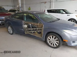 2011 Mazda 6 i Touring with VIN 1YVHZ8CH8B5M30433, listed as a IAAI auction lot 42297382 with 261,637 mi miles and . Bid and sale history available at DreamBid. Image 6.