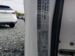 2021 Jeep Cherokee 80th Anniversary с VIN 1C4PJMMN5MD169955, выставлен на аукционе Copart как лот 59273735 с пробегом 40 867 миль миль и Списание • Salvage title. История ставок и продаж доступна на DreamBid. Изображение 13.