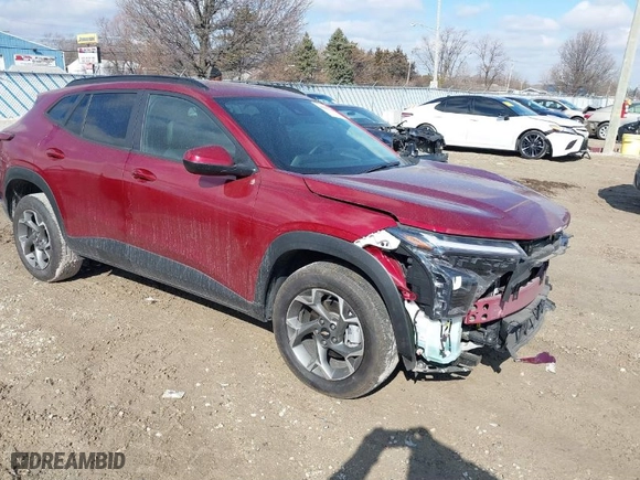2025 Chevrolet Trax LT with VIN KL77LHEP0SC008768, listed as a IAAI auction lot 41683396 with 5,579 mi miles. Bid and sale history available at carsss.com. Image 1.