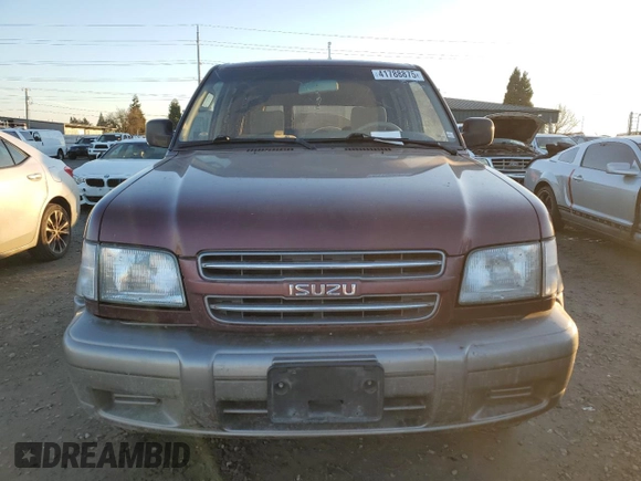 2001 Isuzu Trooper S with VIN JACDJ58X817J17877, listed as a Copart auction lot 41788875 with 203,199 mi miles and Salvage title. Bid and sale history available at DreamBid. Image 5.