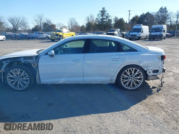 2019 Audi A6 Prestige with VIN WAUM2AF22KN044384, listed as a IAAI auction lot 41811753 with 38,602 mi miles and . Bid and sale history available at DreamBid. Image 14.
