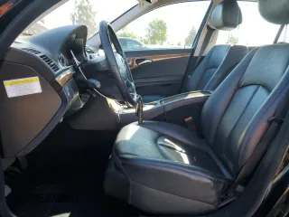 2008 Mercedes-Benz E-Class Luxury 3.5L with VIN WDBUF56X98B249218, listed as a Copart auction lot 84725004 with 186,654 mi miles and Salvage Title. Bid and sale history available at carsss.com. Image 7.