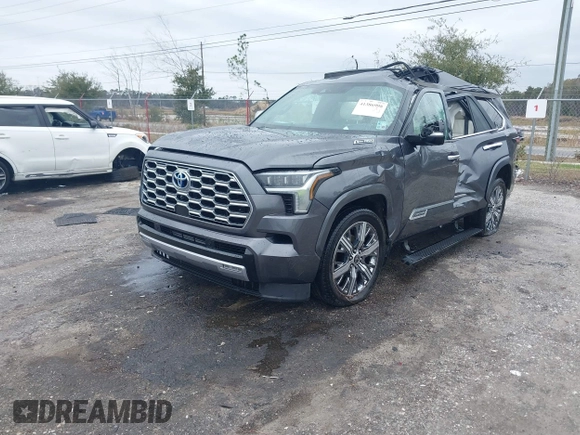 2023 Toyota Sequoia SR5 with VIN 7SVAAAAA5PX001666, listed as a IAAI auction lot 41386998 with 43,559 mi miles. Bid and sale history available at carsss.com. Image 2.