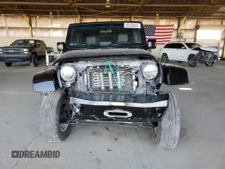 2008 Jeep Wrangler Unlimited Sahara with VIN 1J4GA59108L521910, listed as a Copart auction lot 62330425 with 169,887 mi miles and Salvage title. Bid and sale history available at DreamBid. Image 5.