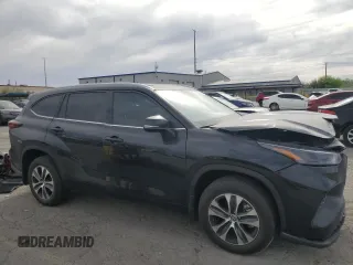 2024 Toyota Highlander LE with VIN 5TDKDRBH4RS542507, listed as a Copart auction lot 53318265 with 19,014 mi miles and Salvage title. Bid and sale history available at DreamBid. Image 4.