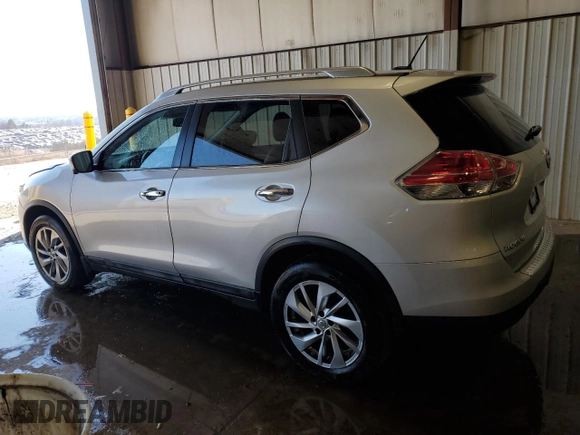 2015 Nissan Rogue SL with VIN 5N1AT2MV3FC769432, listed as a Copart auction lot 48476015 with 125,884 mi miles and Salvage Title. Bid and sale history available at carsss.com. Image 2.