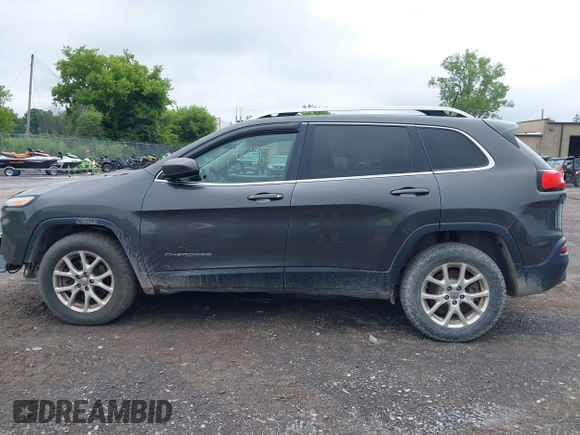 2016 Jeep Cherokee Latitude with VIN 1C4PJMCS3GW368342, listed as a IAAI auction lot 42693091 with 139,302 mi miles and . Bid and sale history available at DreamBid. Image 14.