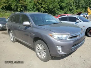 2013 Toyota Highlander Hybrid Limited with VIN JTEDC3EH9D2018074, listed as a Copart auction lot 69518114 with 73,111 mi miles and Salvage Title. Bid and sale history available at carsss.com. Image 4.