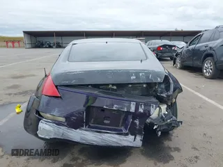 2005 Nissan 350Z Enthusiast z VIN JN1AZ34D25M605438, wystawiony jako IAAI lot #42131179 z przebiegiem 143 157 mil mil oraz . Historia ofert i sprzedaży dostępna na DreamBid. Obrazek 16.