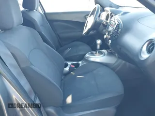 2012 Nissan Juke SV with VIN JN8AF5MV6CT116848, listed as a IAAI auction lot 41353533 with 121,513 mi miles. Bid and sale history available at carsss.com. Image 5.