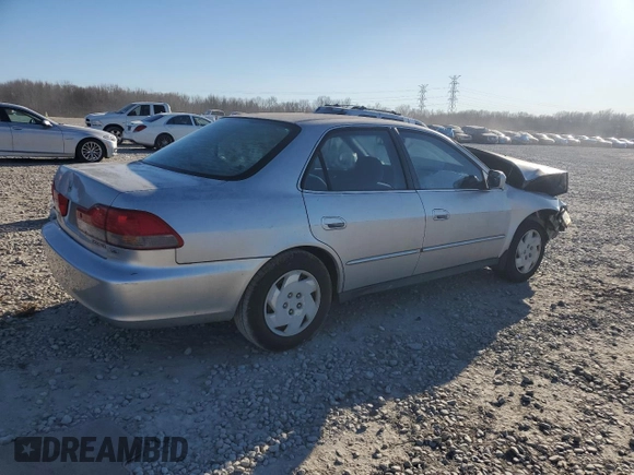 2001 Honda Accord LX with VIN 1HGCG16441A037753, listed as a Copart auction lot 47382605 with 249,442 mi miles and Salvage title. Bid and sale history available at DreamBid. Image 3.