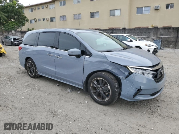 2024 Honda Odyssey Elite with VIN 5FNRL6H96RB004072, listed as a Copart auction lot 42654965 with 4,727 mi miles and Salvage Title. Bid and sale history available at carsss.com. Image 4.