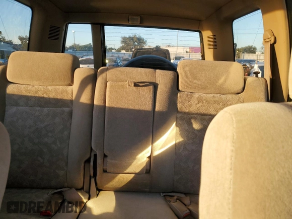 2002 Isuzu Trooper S with VIN JACDJ58X427J08532, listed as a Copart auction lot 84227494 with 166,636 mi miles and Salvage title. Bid and sale history available at DreamBid. Image 10.