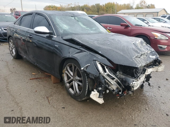 2014 Audi S6 Prestige z VIN WAUF2AFC6EN101479, wystawiony jako Copart lot #77700524 z przebiegiem 104 652 mil mil oraz Szkody całkowita. Historia ofert i sprzedaży dostępna na DreamBid. Obrazek 4.