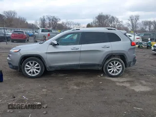 2016 Jeep Cherokee High Altitude with VIN 1C4PJLDB6GW229136, listed as a IAAI auction lot 41675568 with 146,533 mi miles. Bid and sale history available at carsss.com. Image 14.