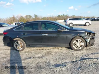 2018 Hyundai Sonata Sport with VIN 5NPE34AF1JH599695, listed as a IAAI auction lot 41231886 with 109,743 mi miles and . Bid and sale history available at carsss.com. Image 13.
