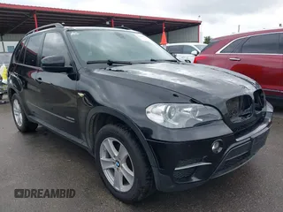 2012 BMW X5 35i с VIN 5UXZV4C55CL752799, выставлен на аукционе IAAI как лот 42050149 с пробегом 224 108 миль миль и . История ставок и продаж доступна на DreamBid. Изображение 1.