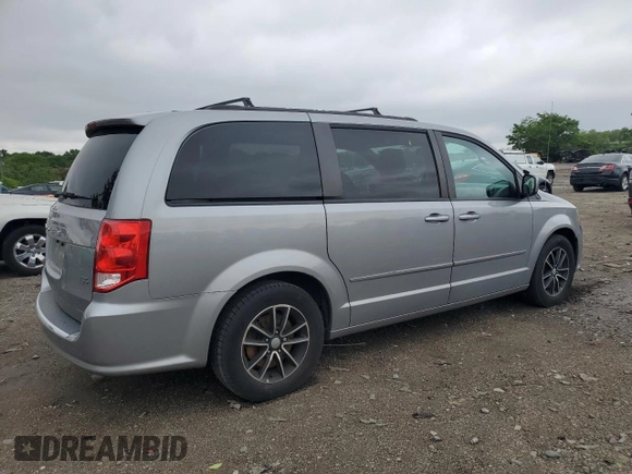 2015 Dodge Grand Caravan R/T with VIN 2C4RDGEG8FR607627, listed as a Copart auction lot 55865685 with 136,140 mi miles and Clean Title. Bid and sale history available at DreamBid. Image 3.