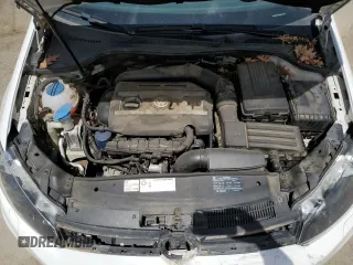 2011 Volkswagen GTI PZEV z VIN WVWHD7AJ2BW174241, wystawiony jako Copart lot #56940305 z przebiegiem 112 705 mil mil oraz Szkoda całkowita • Salvage title. Historia ofert i sprzedaży dostępna na DreamBid. Obrazek 11.