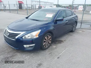 2015 Nissan Altima 2.5 z VIN 1N4AL3AP0FN863262, wystawiony jako IAAI lot #42462657 z przebiegiem 123 554 mil mil oraz . Historia ofert i sprzedaży dostępna na DreamBid. Obrazek 2.