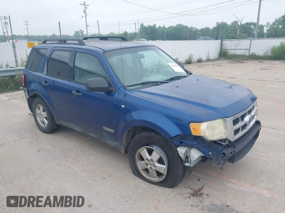 2008 Ford Escape XLT z VIN 1FMCU031X8KB58668, wystawiony jako IAAI lot #42522146 z przebiegiem 244 528 mil mil oraz . Historia ofert i sprzedaży dostępna na DreamBid. Obrazek 1.