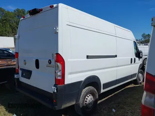 2024 Ram ProMaster Cargo Tradesman with VIN 3C6LRVDGXRE132198, listed as a IAAI auction lot 41723893 with 12,388 mi miles and . Bid and sale history available at DreamBid. Image 4.